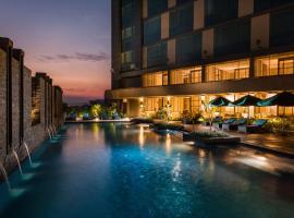 Conrad Pune, hotel near Koregoan Park, Pune