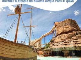 Spazzio Diroma Hospedagem com acesso gratuito no Acqua Park – hotel w pobliżu miejsca Park wodny Acqua Park Di Roma w mieście Caldas Novas