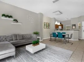 3 Bedrooms 25 Bathrooms Encantada 3122 Yl