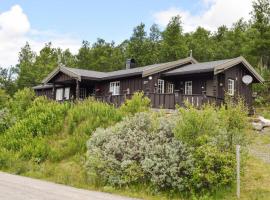 Pet Friendly Home In Uvdal With Wifi, feriehus i Dagali