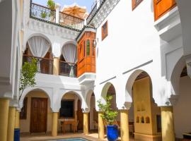 Riad Berenssi – luksusowy hotel w mieście Annakhil