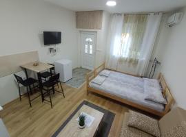 BAN apartmani, ξενοδοχείο σε Vrbas