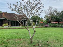 Aaira 8Pari Riverview Lodge, hôtel à Kota Bharu