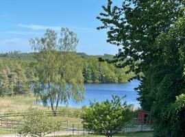 Stuga Ljungsjön, hotelli kohteessa Falkenberg