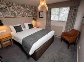 Cedars Inn by Greene King Inns, hótel í Barnstaple