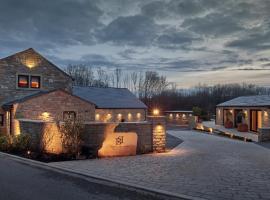 Apartments for two in Brand New Luxury Rural Farmhouse Escape, hotell i Ramsbottom