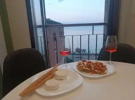 CasaLeda, delizioso loft fronte lago