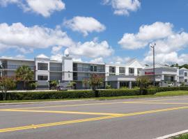 Ramada by Wyndham Altamonte Springs Near I-4: Orlando, Orlando Sanford Uluslararası Havaalanı - SFB yakınında bir otel