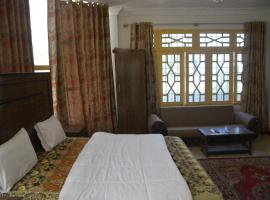 Mashal Guest House, Kala Bagh, hotel in Nathia Gali