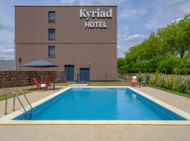 Kyriad Tours Sud - Ballan Mire