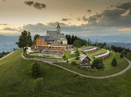 Gipfelhaus Magdalensberg, отель с гидромассажными ваннами в городе Санкт-Файт-ан-дер-Глан