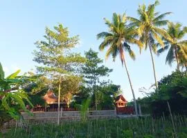 Angler Homestay & Joglo