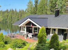 Villa Valkeinen、ニルシアのホテル