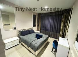 Tiny Nest Homestay - iCity Shah Alam with Free WIFI, 5 minutes to UITM, hotel v destinácii Kampong Padang Jawa