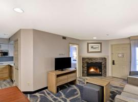 Homewood Suites by Hilton Windsor Locks Hartford, hotel di Windsor Locks
