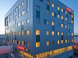 Hampton by Hilton London Gatwick Airport: Horley şehrinde bir otel