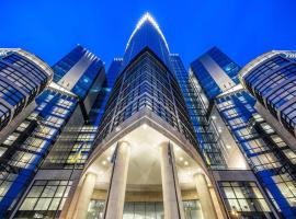 Hilton Kyiv โรงแรมที่Shevchenkivskyjในเคียฟ