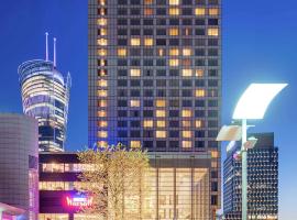 Hilton Warsaw City Hotel, hotel en Varsovia