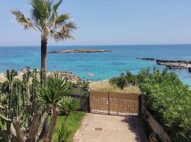 Cuore di Ognina - Appartamenti vista mare, ваканционно жилище на плажа в Онина