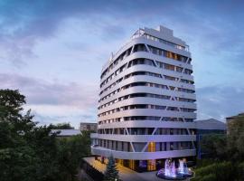 DoubleTree by Hilton Almaty, отель в Алматы