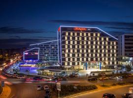 Hampton by Hilton Istanbul Kurtkoy、イスタンブールにあるサビハ・ギョクチェン国際空港 - SAWの周辺ホテル