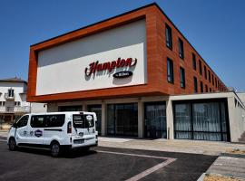 Hampton By Hilton Toulouse Airport，布拉尼亞克的飯店