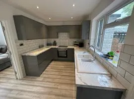 3 bedroom house Maidstone