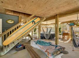 Hot Tub and Fire Pit Outer Banks Family Getaway!, hotel cu căzi cu hidromasaj din Nags Head