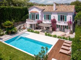 Cannes Luxury Rental - Stunning renovated house with pool to rent, holiday home in Le Cannet