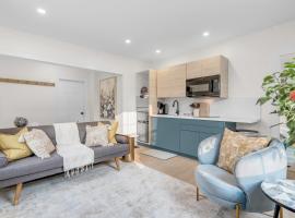 Beautiful Lakeside Haven, Hotel in Port Hope