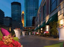 Hilton Minneapolis, готель у місті Міннеаполіс