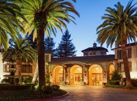 Embassy Suites by Hilton Napa Valley，納帕的飯店