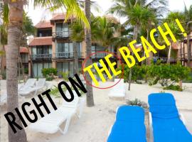 Humble, Right On The Beach, apartmen di Akumal