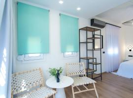 Georgia apartments and suites in town, chỗ nghỉ ở Skiathos Town