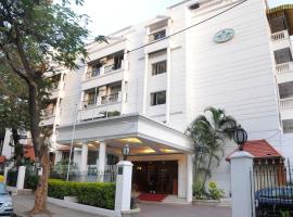 Nalapad's Hotel Bangalore International - Managed by Olive, hôtel à Bangalore (Gandhi nagar)