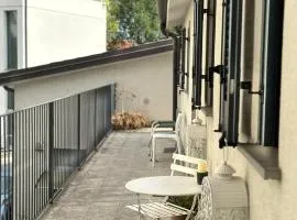 Xenia Apartments - Milano Studio Deluxe - Design & Comfort