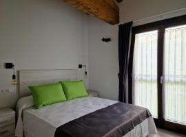 Apartamentos Villa de Panes - San Roque, hotel a Panes