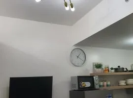 Stylish 1BR Condo @ SM Southmall