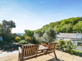 Woodleigh, pet-friendly hotel in Cawsand
