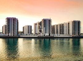 Sea World Yas Island Luxury Holiday Apartment 915, hotel in zona Deerfields Mall, Abu Dhabi