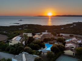 Hotel Luci Del Faro, hotel v destinácii Calasetta