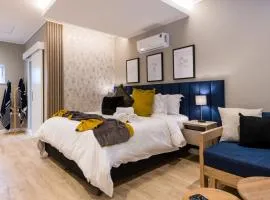 Superior Suite H19 @ The Dunes
