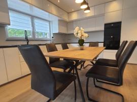 ADAM Gästehaus, hotel in Sülzetal