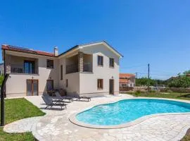 Amazing Home In Kras With Outdoor Swimming Pool, 4 Bedrooms And Wifi
