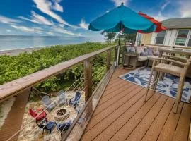 Englewood Paradise ~ Beachfront House ~ Direct Gulf Access