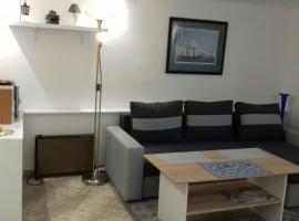 Apartment with garden access, self catering accommodation in Szczecin