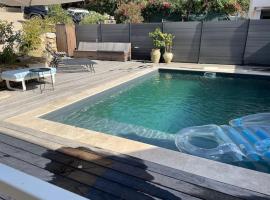 Villa 3 chambres avec piscine privative, hotel v Ajacciu