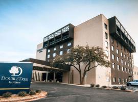 Doubletree By Hilton Lubbock - University Area, hotel di Lubbock