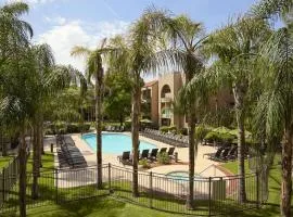 Embassy Suites by Hilton Phoenix Tempe