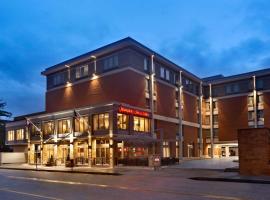Hampton Inn and Suites Clayton/St. Louis-Galleria Area، فندق في كلايتون